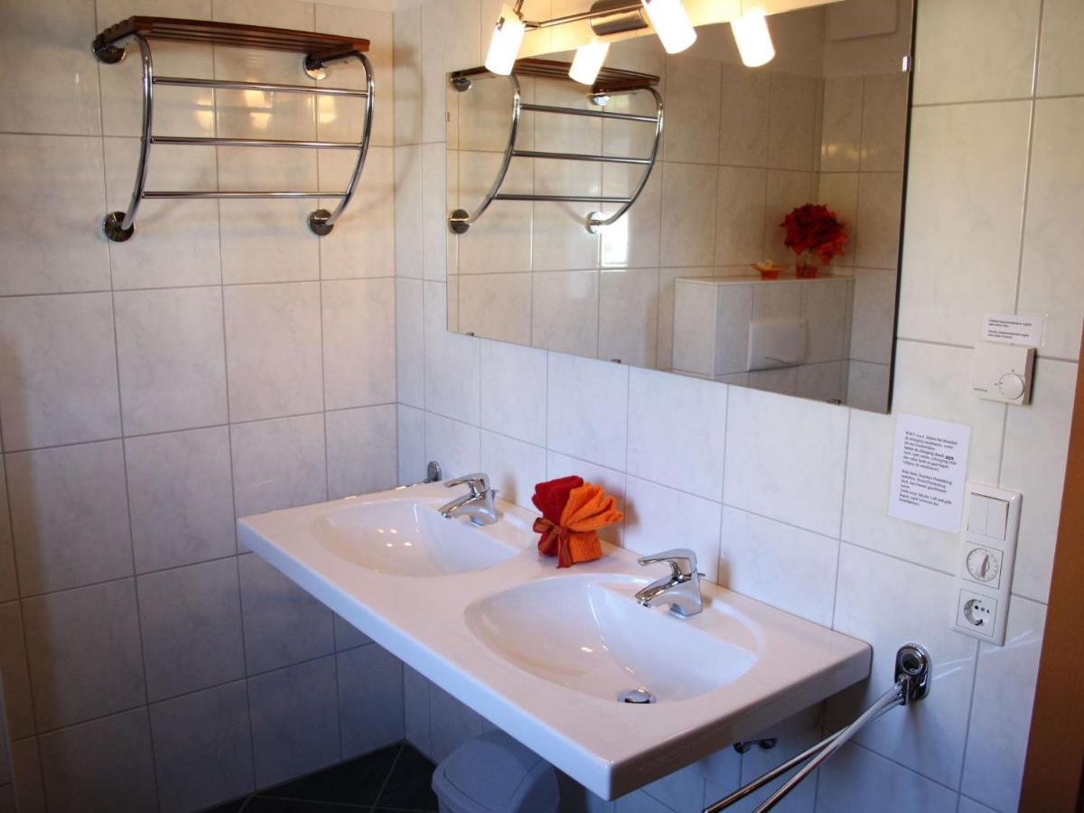 Apartment In Kaprun Near Ski Lift Bagian luar foto